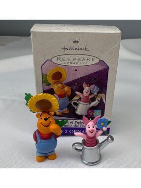 Hallmark Keepsake 1998 Winnie The Pooh Piglet Ornament Set 2 Garden Friends